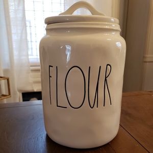 Rae Dunn Flour Canister